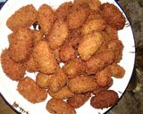 Foto langkah ke 5 dari resep Nugget ubi / timus isi.