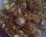 Foto langkah ke 4 dari resep Bihun Goreng.