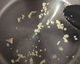 Foto del paso 2 de la receta: Ensalada de repollo y tocino