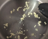 Foto del paso 2 de la receta: Ensalada de repollo y tocino