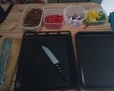 Foto del paso 2 de la receta: Brochetas de pollo, bondiola y roast beef a la parrilla