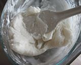 A picture of step 5 of Cheap if You Make Them Yourself! Ichigo Daifuku (Strawberry Mochi Dumplings).