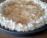 A picture of step 8 of Graham Cracker Pudding Pie.