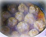A picture of step 10 of Minced Beef and Pork Meatballs.
