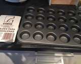 Foto del paso 1 de la receta: Mini magdalenas sin azúcar (16)