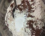 Foto langkah ke 1 dari resep Choco Banana Crumb Cake.