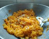 A picture of step 5 of Coconut rice.