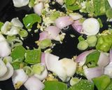 व्हेज मंचुरीयन (Veg Manchurian Recipe In Marathi) रेसिपी स्टेप 2 फोटो 