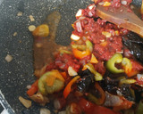 Foto del paso 4 de la receta: Albóndigas de picadillo de res en salsa
