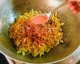 A picture of step 2 of Bhaji pav puffed rice.