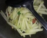 Foto langkah ke 4 dari resep Tumis labu siam.