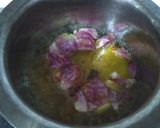 A picture of step 1 of Kashmiri kahwah.