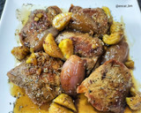Foto del paso 9 de la receta: Solomillo con chalotas y castañas en salsa de cerveza y miel