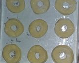 Foto langkah ke 6 dari resep Donat Wicho.