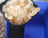 A picture of step 1 of Goond katira/ badam pisin cooler.