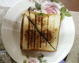 A picture of step 6 of Aloo sandwich.