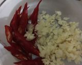 Foto langkah ke 1 dari resep Tumis Sawi Wortel Telur Jagung.
