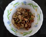 A picture of step 1 of "Mawa Sevai Kheer".