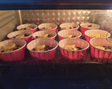 Foto langkah ke 3 dari resep Muffin pisang.