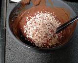 Une image de l'étape 21 de Entremet mousse à la vanille, insert caramel, glaçage rocher.