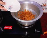 A picture of step 4 of Peanut Burfi/Katli With Jaggery.
