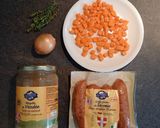 Une image de l'étape 4 de Mognettes de Vendée avec ses petites carottes et diots de Savoie.
