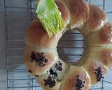 Foto langkah ke 6 dari resep Roti sobek (dough Pake skm).