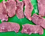 Une image de l'étape 1 de Émincés de porc façon « Brassoi ».