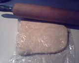 A picture of step 6 of Apple Strudel Roll.