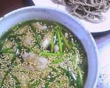 A picture of step 7 of Soba Noodles With Pork and Green Onion.