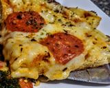 Foto del paso 4 de la receta: PIZZA🍕AL Sartén con Salami y queso🧀 Manchego...!