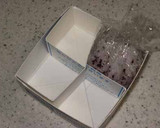 A picture of step 8 of Tiny & Easy Onigiri Rice Squares.