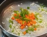 A picture of step 2 of Masala macaroni.