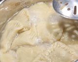 Mogyorókrémes derelye, mogyoró bundában, édes sajtkrémre fektetve (vegán) recept fázis 7 fotója