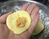 Hình bước làm 2 của món Bánh khoai lang nhân chà bông 🍠