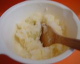 A picture of step 3 of Pao De Queijo with Potato Starch.