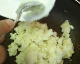 A picture of step 5 of Potato Paratha (Indian Potato Bread).