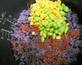 A picture of step 4 of Seven Colored Mixed Black Rice.