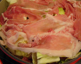 A picture of step 2 of Easy Layered and Steam-Cooked Cabbage and Pork.