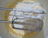 Foto langkah ke 4 dari resep Bolu Marmer Jadul.