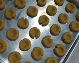 Foto langkah ke 4 dari resep Salted egg yolk cookies.