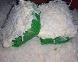 Foto langkah ke 5 dari resep Bolu Pandan Keju.
