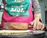 A picture of step 2 of Methi Thepla.
