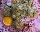 Köfte, a török fasírt recept fázis 2 fotója