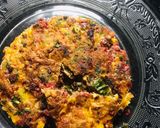A picture of step 3 of Beetroot spinach omelette (kids special).