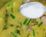 Foto langkah ke 3 dari resep Soto ayam kampung (soto koya ayam).