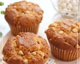 A picture of step 9 of Caramel Muffins.