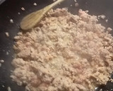 A picture of step 2 of supper lazy lasagna.