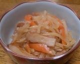 A picture of step 5 of Simmered Kiriboshi Daikon.