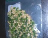 A picture of step 2 of Handy Frozen Tempura Crumbs and Young Green Scallions.